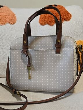 Classic Structured Fossil Rachel Satchel Crossbody Subtle Heart Print